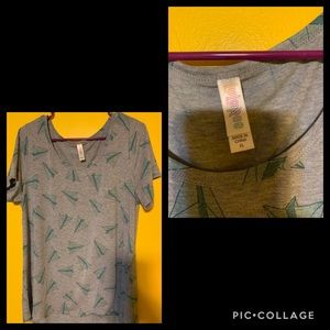 XL Lularoe classic t